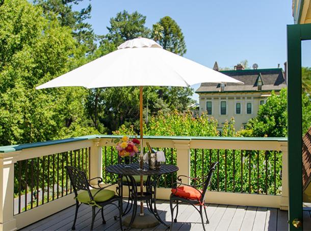 Madrona Manor Hotel Healdsburg Exterior foto